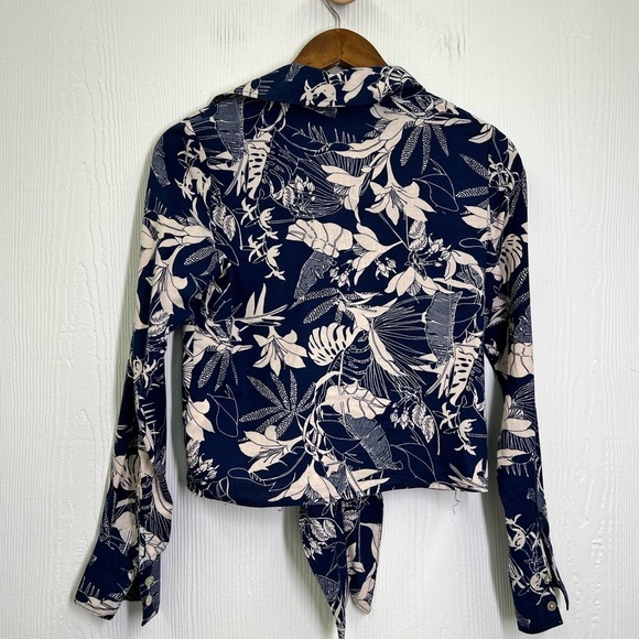 Panama Jack - Blue Linen Blend Tropical Palm Leaf Pattern Tie Blouse Size XS - Picture 9 of 9